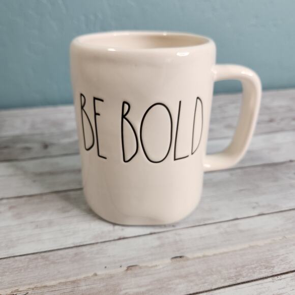 Rae Dunn BE BOLD Ceramic Mug - Picture 1 of 4